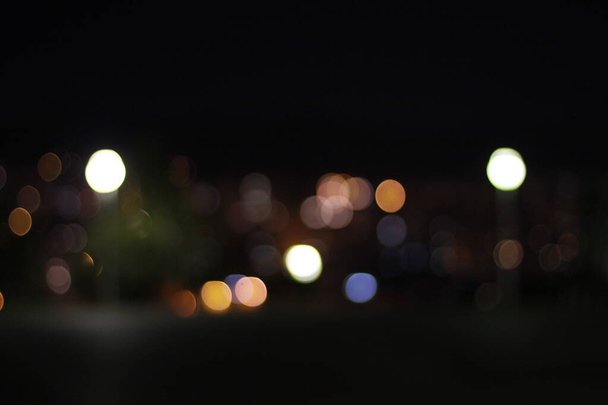 Stadtbeleuchtung mit Bokeh-Effekt - Foto, Bild