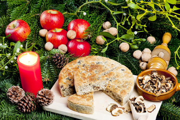 Pâtisserie spéciale aux champignons de Noël
 - Photo, image