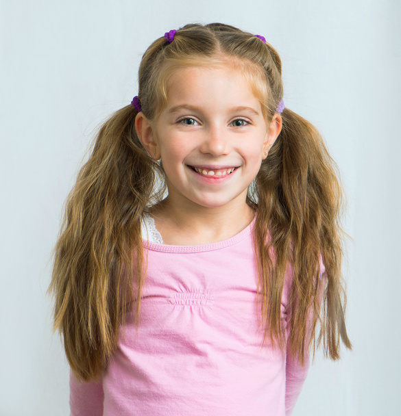 little girl smiling - Fotó, kép