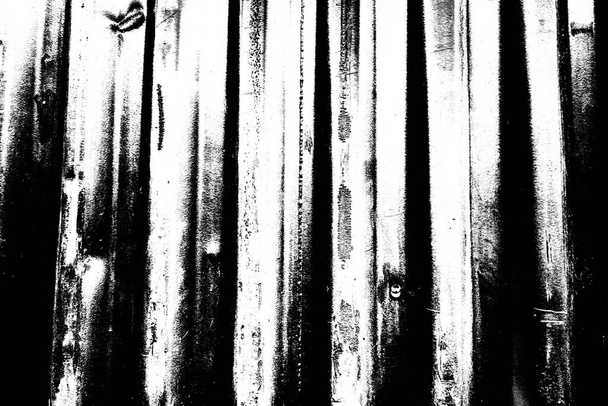 Tôle ondulée sert de clôture, vue bandes horizontales à verticales - Photo, image