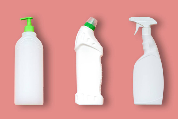 3 types of plastic bottles for household chemicals. - Foto, Imagem