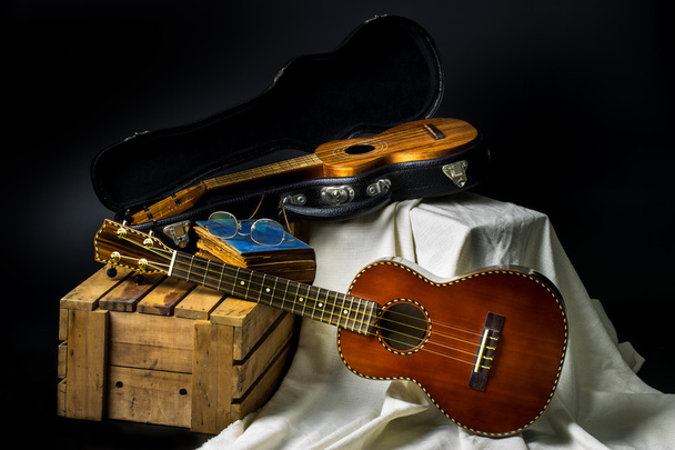 ukulele clássico
 - Foto, Imagem