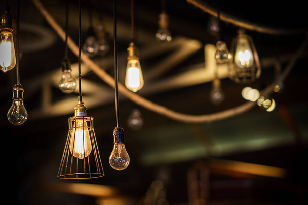 Красивий ретро розкішний декор лампи світиться
 - Фото, зображення
