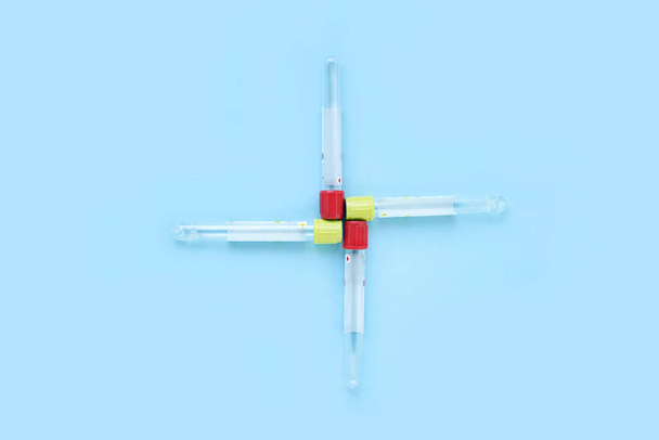 Medical tubes to diagnostic test dna, a1c or hiv analysis. - Foto, imagen