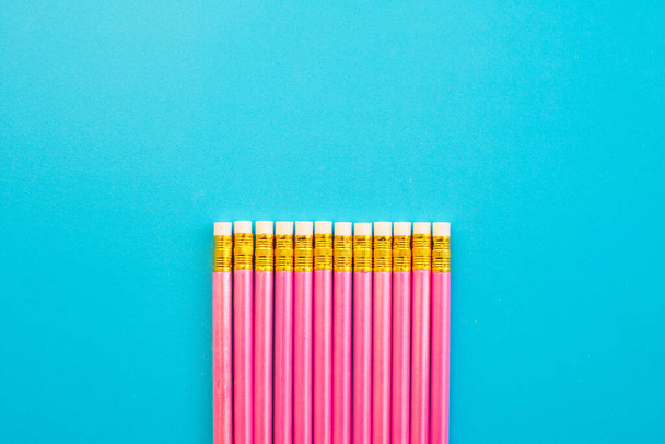 Ceruza színes háttér. - Fotó, kép