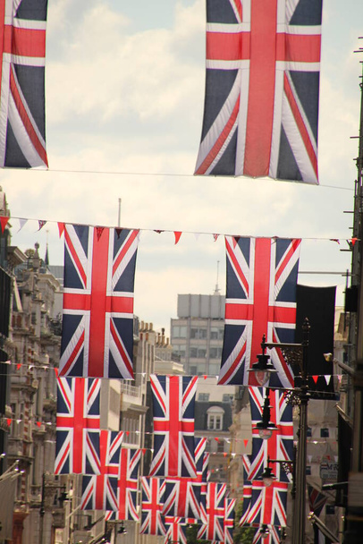 Unon Jack Flagge in London - Foto, Bild