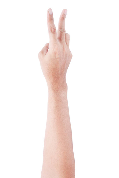Männliche asiatische Handgesten isoliert über dem weißen Hintergrund. Zwei Finger Aktion. Siegerpose. - Foto, Bild
