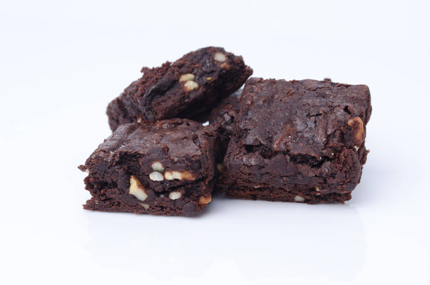 Chocolate Brownies snack dulce sobre fondo blanco - Foto, Imagen