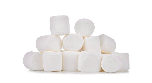 marshmallows isolados sobre fundo branco. - Foto, Imagem