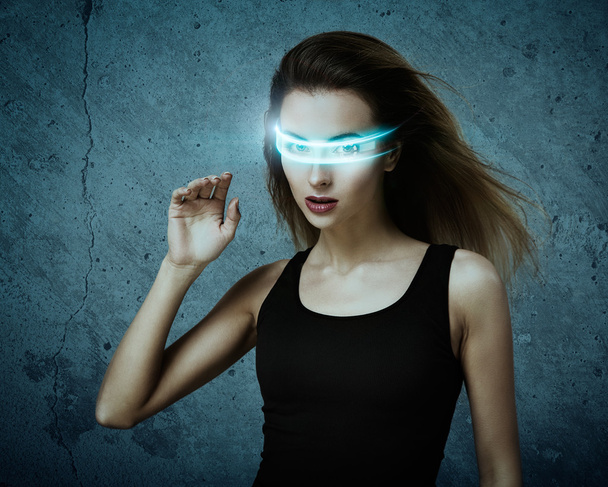 Fantastic Woman Using Virtual Glasses - Foto, Imagem
