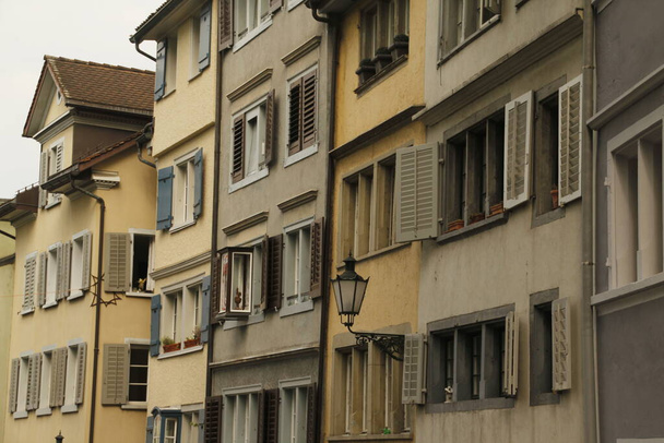 Vue urbaine dans la ville de Zrich
 - Photo, image