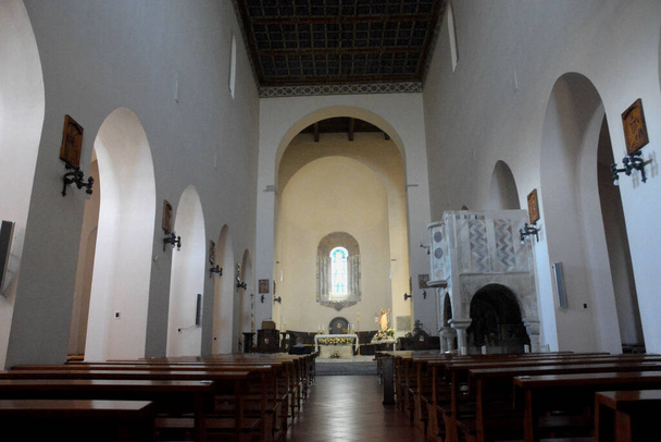 Italy : Interior view of Madonna Del Granato Church in Capaccio Paestum,May 15, 2020. - Foto, afbeelding