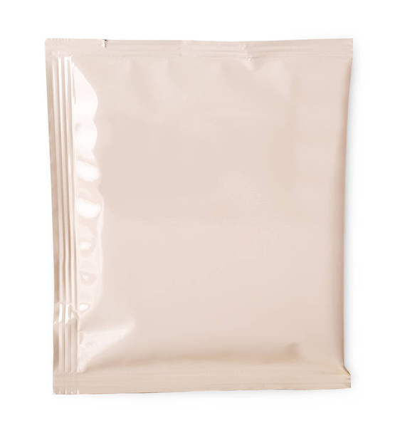 Mockup λευκή τσάντα για καφέ, καραμέλα, ξηρούς καρπούς, μπαχαρικά, αυτο-σφραγίδα ταινία κλειδώματος Zip ή χάρτινη συσκευασία σνακ φακελίσκου σνακ Resealable. Με μονοπάτι απόληξης - Φωτογραφία, εικόνα