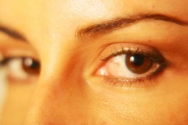 людське око чорний
 - Фото, зображення
