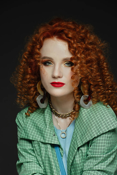 close-up portrait of a girl, curly red hair, red lipstick, calm look, white skin, puffy hairstyle, evening make-up, - Φωτογραφία, εικόνα