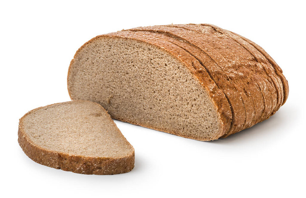 Kerek barna kenyér elszigetelt fehér alapon - Fotó, kép