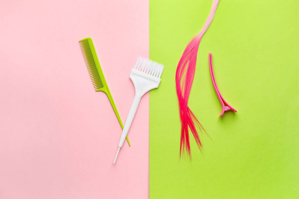 Hairdresser supplies on color background - Fotografie, Obrázek