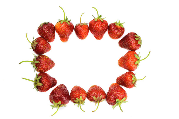 Cadre de fraises isolé sur blanc. Espace de copie
 - Photo, image