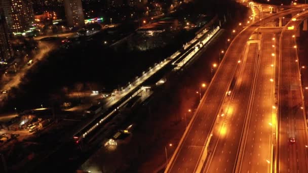 vista panoramica degli svincoli stradali e autostrade rimosse dal drone
 - Filmati, video