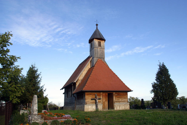 Pyhän Barbaran kappeli Brestissä, Kroatia - Valokuva, kuva