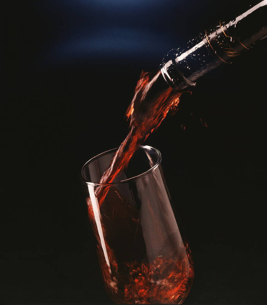 Červené víno Happy Hour - Fotografie, Obrázek