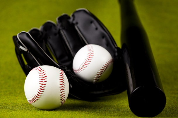 Шкіряна рукавичка з бейсболом
 - Фото, зображення