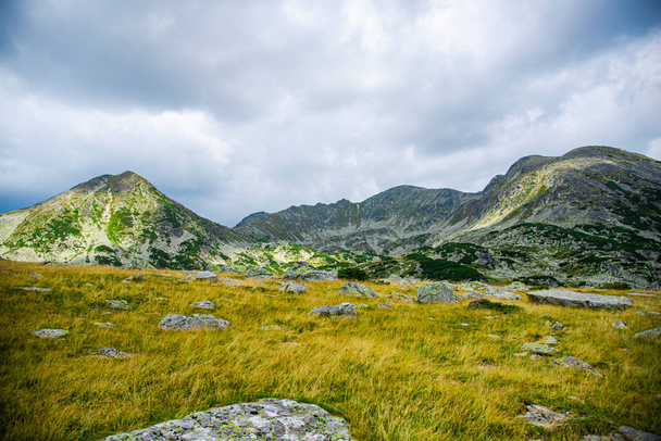 mountain landscape in the transylvanian alps - Foto, Bild
