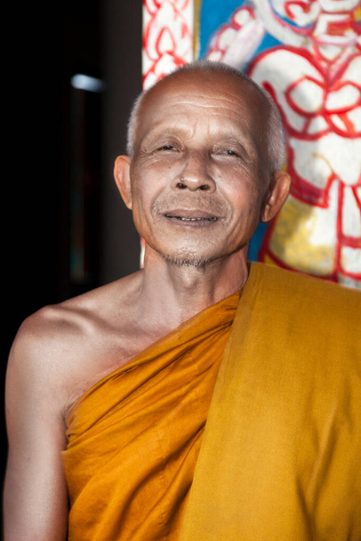 Champasak-Laos. July 29, 2009: Portrait of Buddhist monks in a rural area of Laos - Zdjęcie, obraz