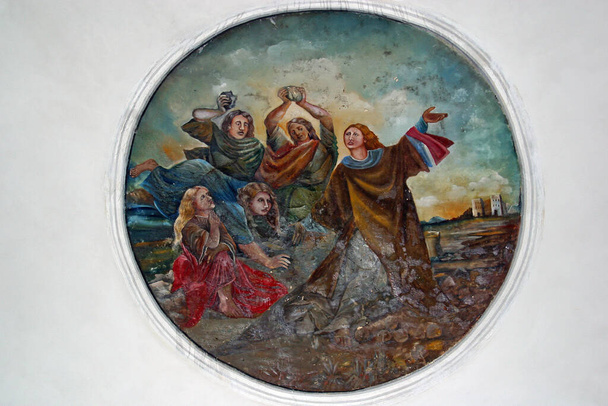Kamenování svatého Štěpána, freska ve farním kostele sv. Kateřiny Alexandrijské v Dapci, Chorvatsko - Fotografie, Obrázek