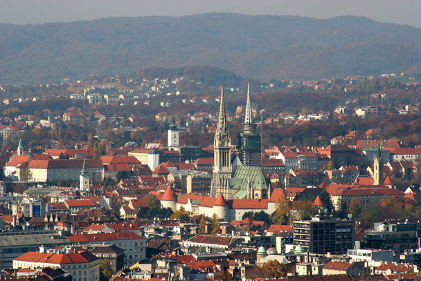 Hırvatistan 'ın Zagreb kentinde Bakire Meryem' in Varsayımı Katedrali - Fotoğraf, Görsel