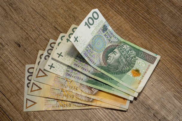 Billets en zloty polonais. L'argent polonais. PLN - Photo, image