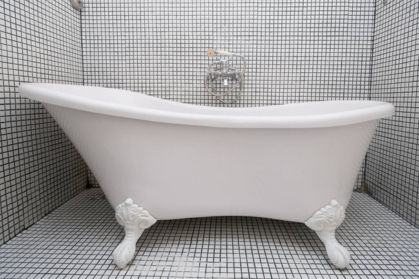 Vintage shower bath tub in colonial interior style bathroom - Photo, Image