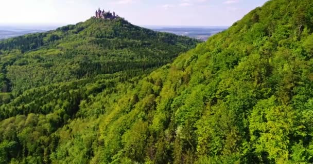 Vista aérea do famoso Castelo de Hohenzollern, Alemanha. - Filmagem, Vídeo