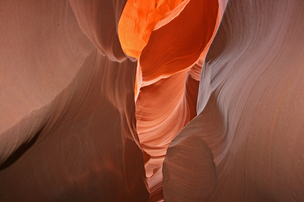 Struktur und Farben des Sandsteins in der Antilopenschlucht - Foto, Bild