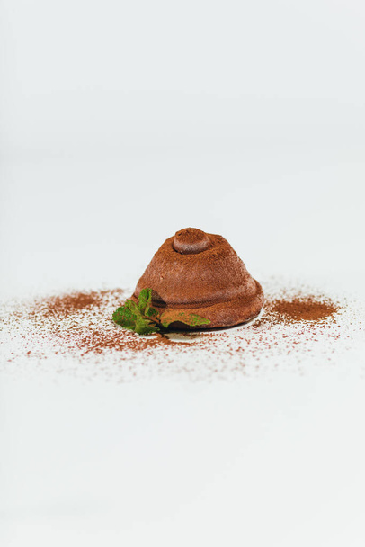 lekker dessert chocolade fondant close-up uitzicht - Foto, afbeelding