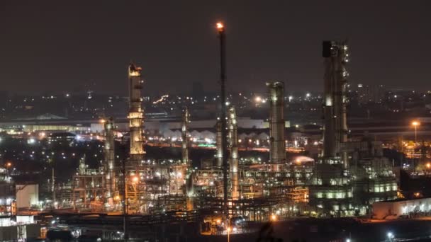 TimeLapse manufacturing oil refinery terminal is industrial facility for storage of oil and petrochemical. oil manufacturing products. power electric plant. footage b roll video 4k. - Footage, Video
