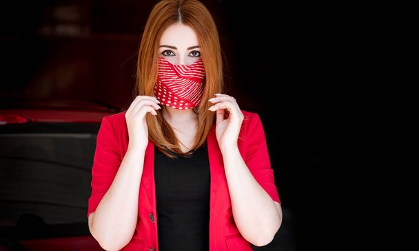 Young woman in fashionable homemade mask, scarf on her face, stop virus, save yourself - Fotoğraf, Görsel