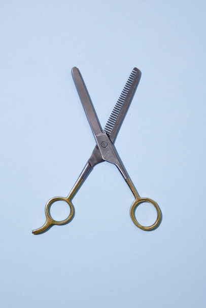 Студійне фото перукарських ножиць
 - Фото, зображення