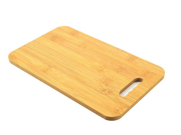 tabla de cortar de madera aislada sobre un fondo blanco - Foto, Imagen