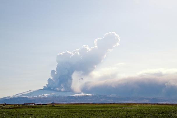 Вулкан Эйджафьяллайокулл
 - Фото, изображение