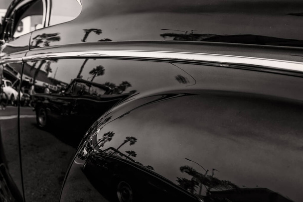 The driver's side of a 1940's classic American car in southern California. - Photo, Image