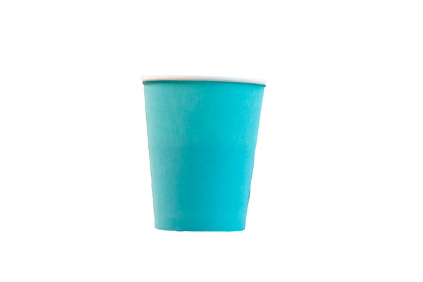 Голубая бумажная чашка с кофе изолированы на белом фоне
 - Фото, изображение