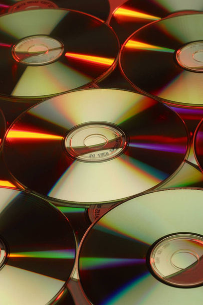 Värikkäät taittumisvaikutukset CD-levyihin - Valokuva, kuva