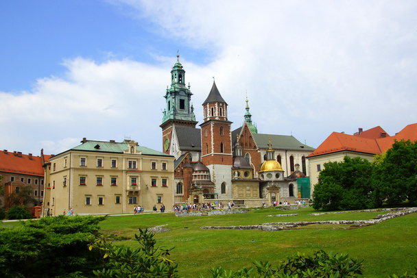 Wawel-Kathedrale auf dem Wawel-Hügel in Krakau) - Foto, Bild