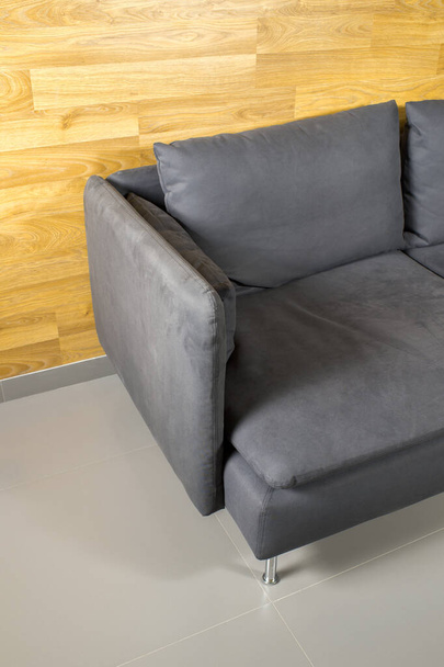 мягкий диван из ткани
 - Фото, изображение