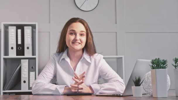 female leadership business coaching cheerful woman - Záběry, video