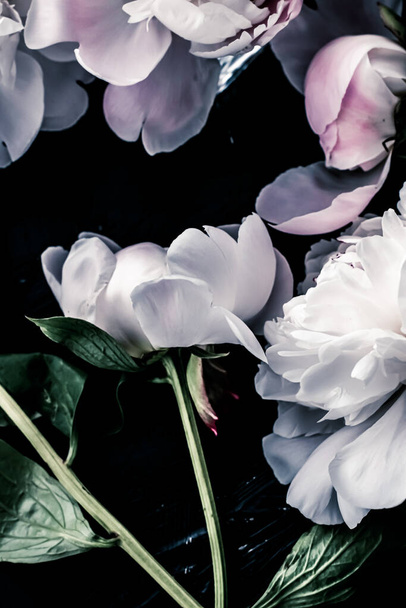 Pastel peony flowers as floral art background, botanical flatlay and luxury branding - Photo, Image