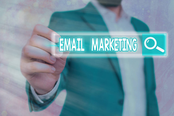 Kézírás szövegírás Email Marketing. Fogalom jelentése vonzza a potenciális vevőt az üzeneten keresztül történő kommunikációval. - Fotó, kép
