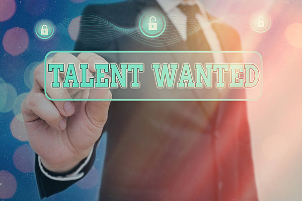 Manuscrito texto Talent Wanted. Conceito que significa método de identificação e extração de dotados relevantes
. - Foto, Imagem