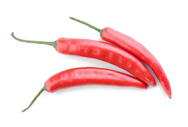 kuuma chili pippuri valkoisella taustalla - Valokuva, kuva